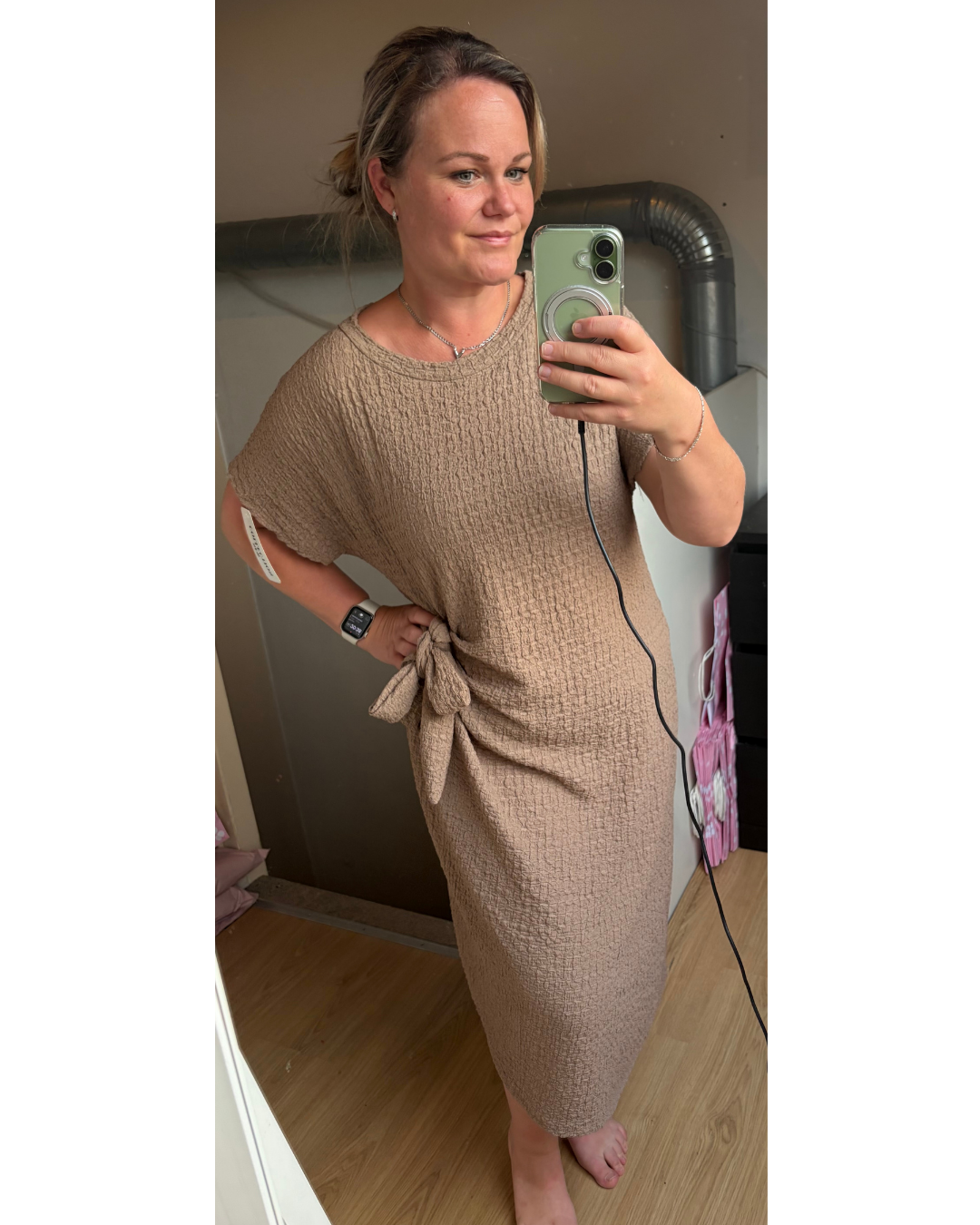 Jurk met knoop taupe
