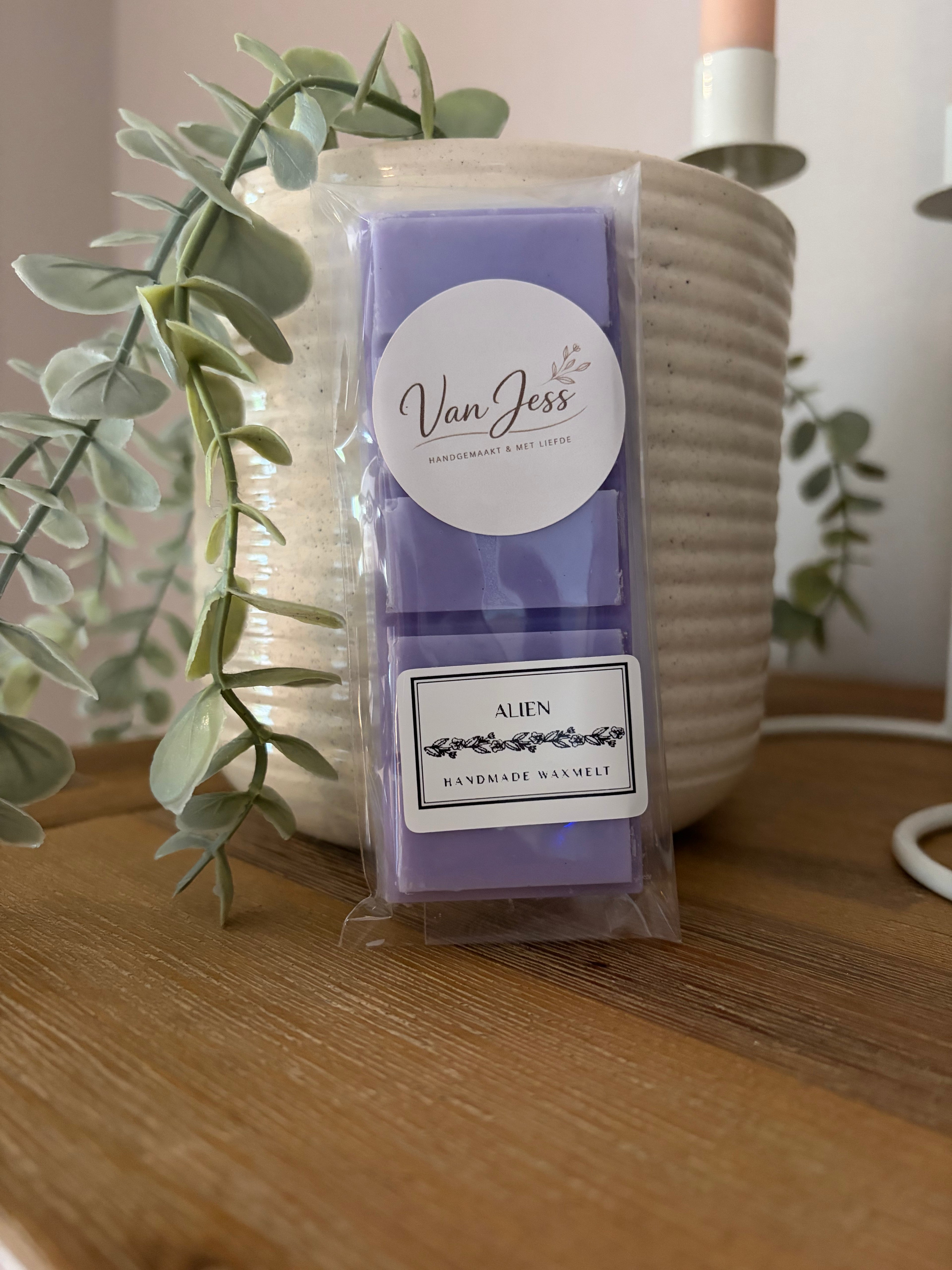 Waxmelts Alien