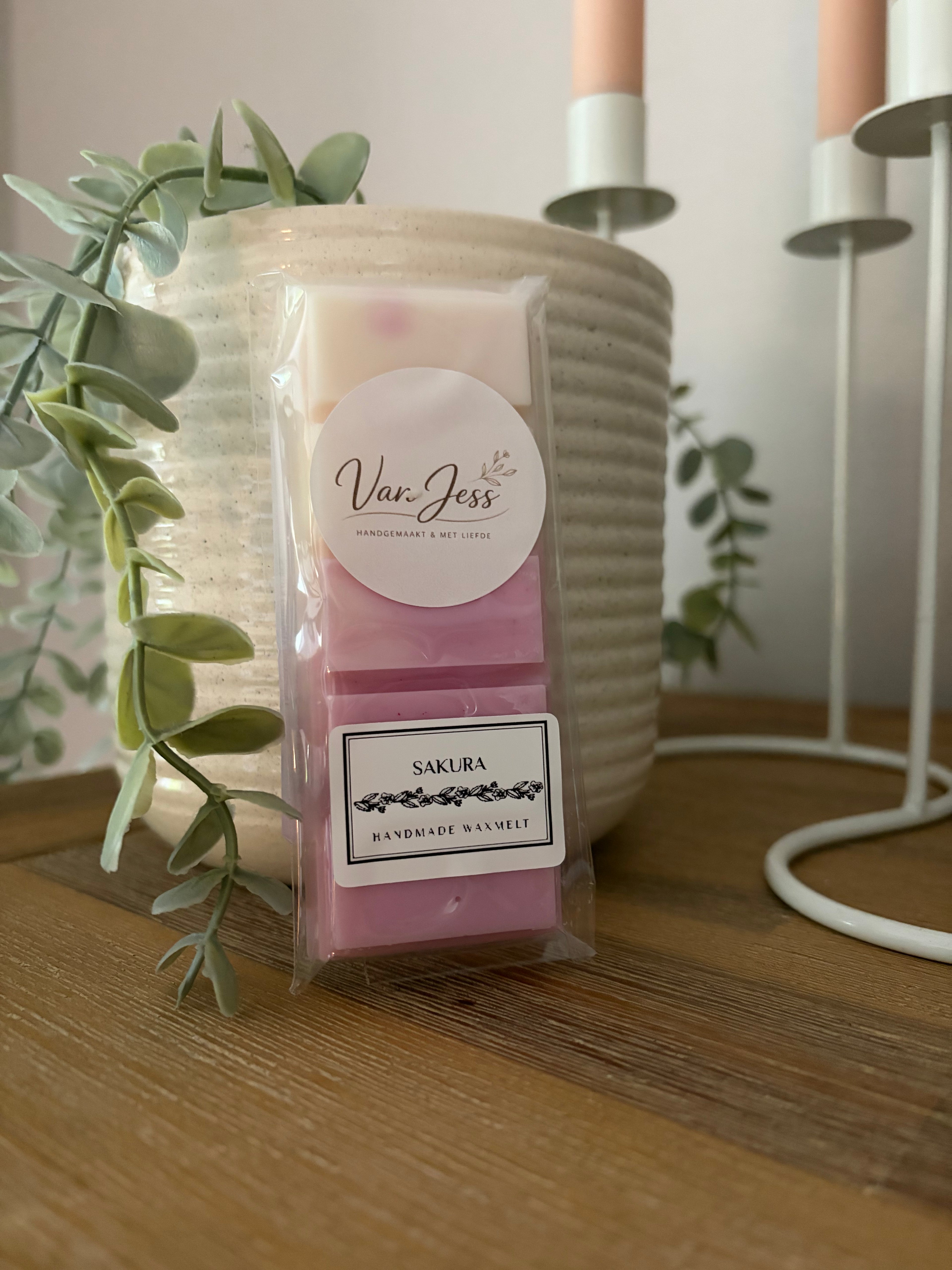 Waxmelts Sakura