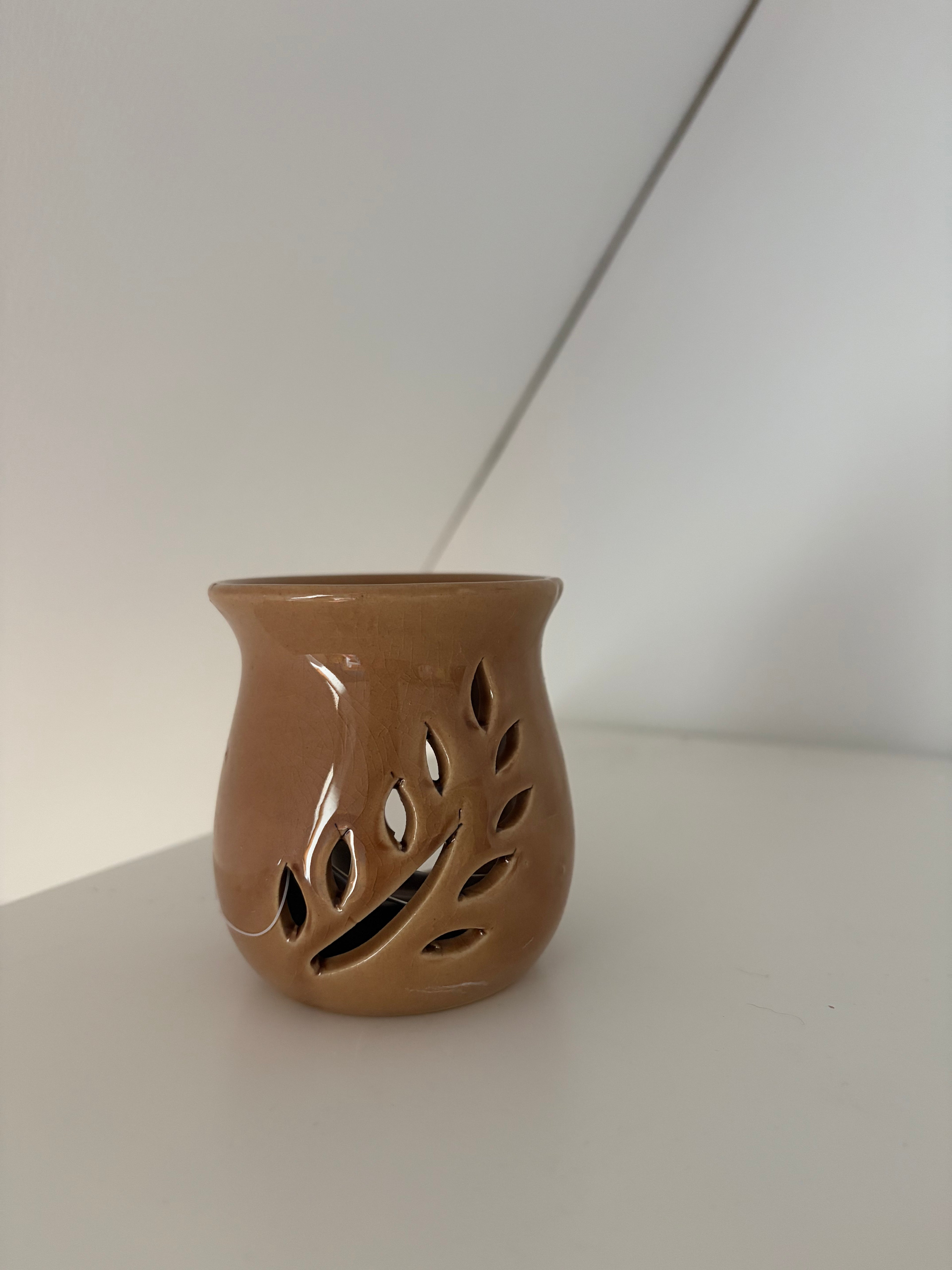 Waxbrander Liva - Small Caramel