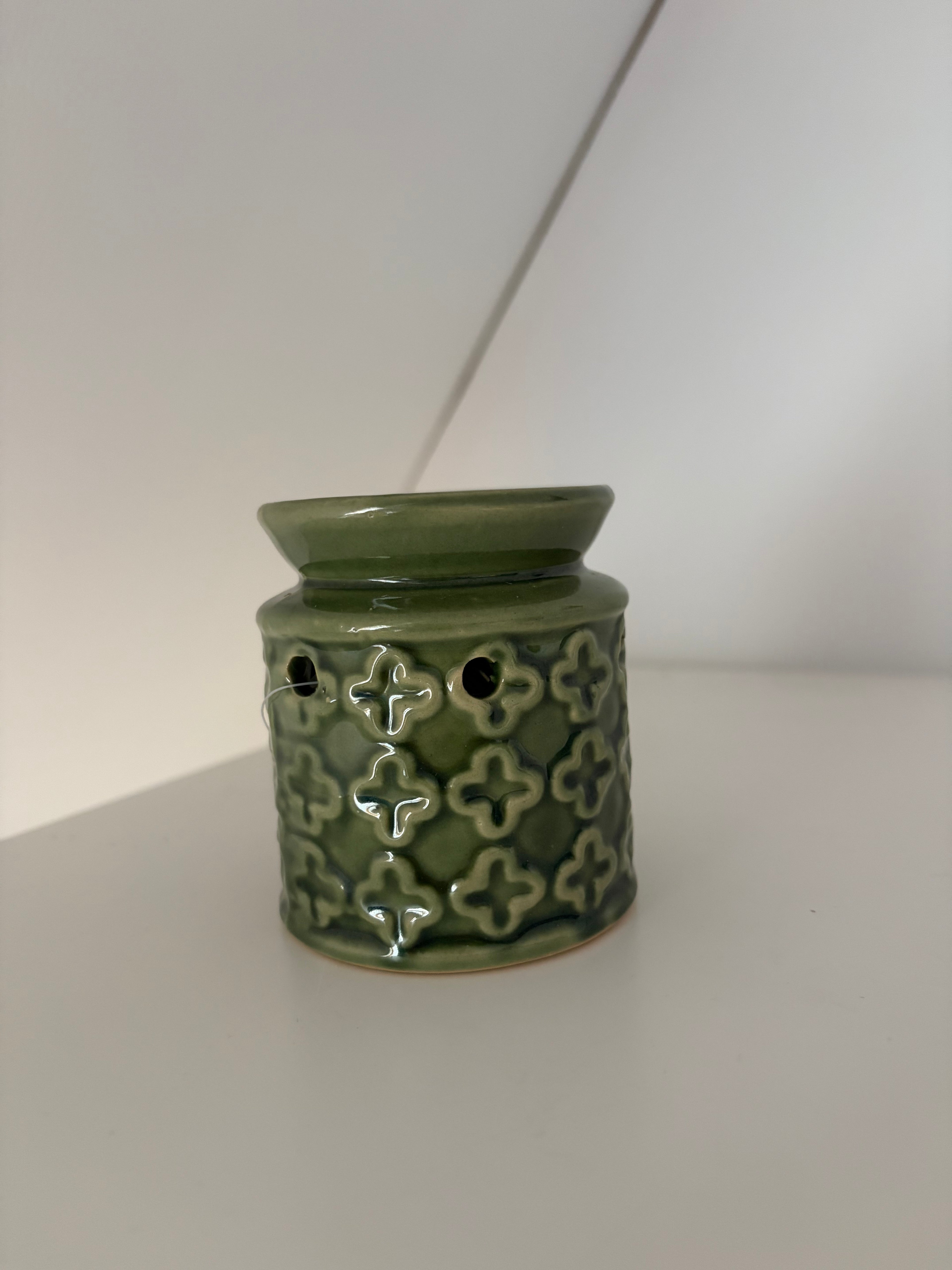 Waxbrander Mila - Small Olijfgroen