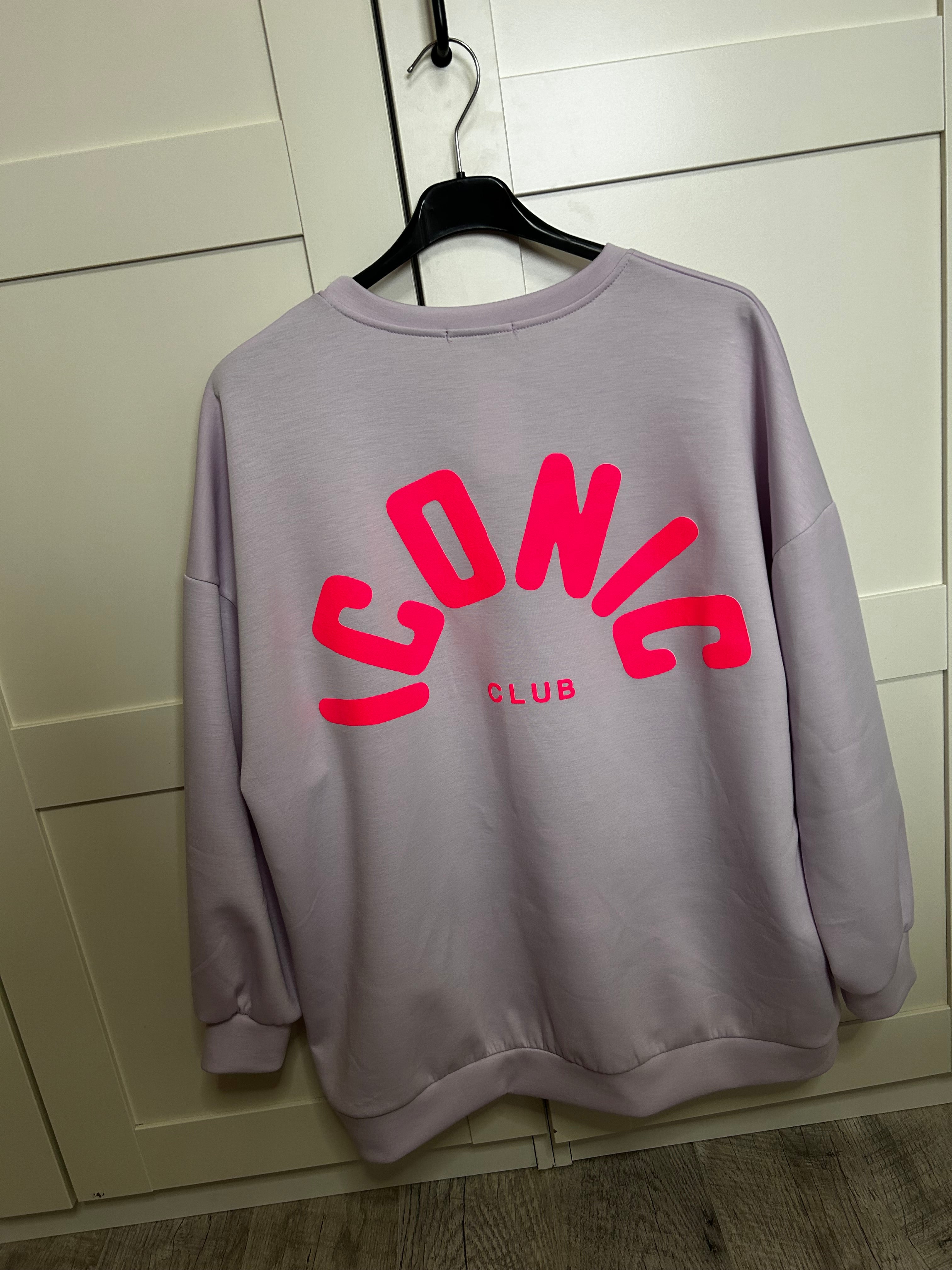 Iconic Club Sweater Lila
